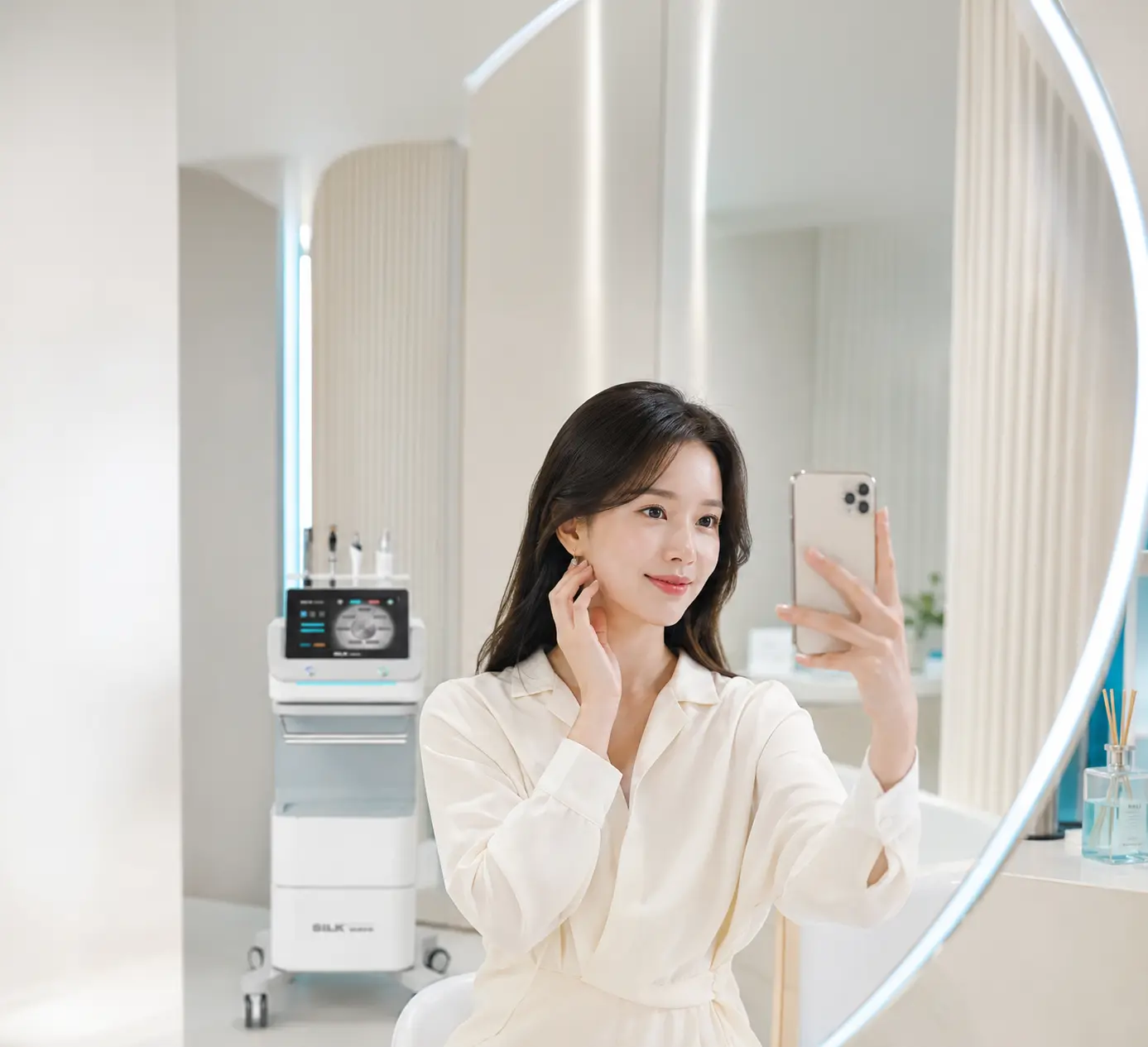 실크웨이브 이벤트 제품과 모델 비주얼